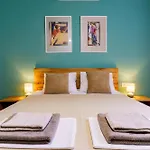 за гости ирис 2 Iris Guest 2