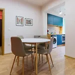 за гости ирис 2 Iris Guest 2 Apartment