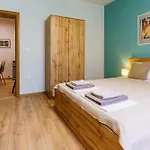 Apartment за гости ирис 2 Iris Guest 2